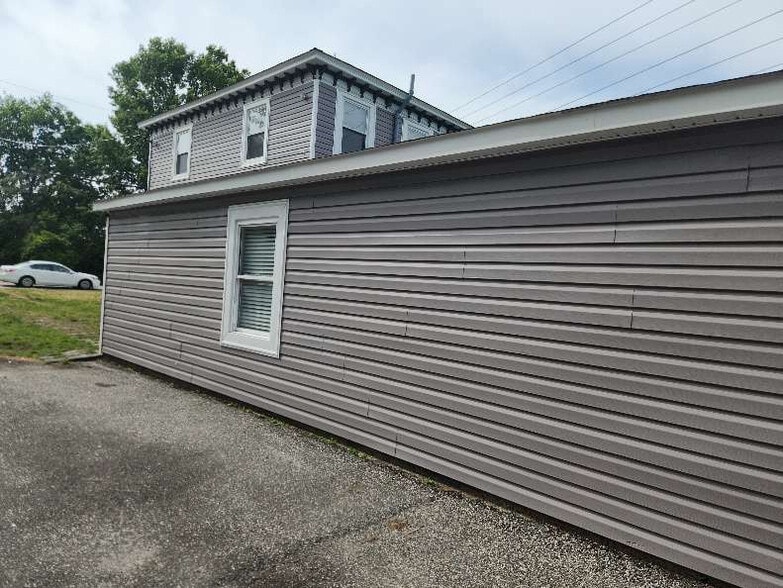 More Photos Of 203 Harpersville Rd, Newport News Office Residential For Lease