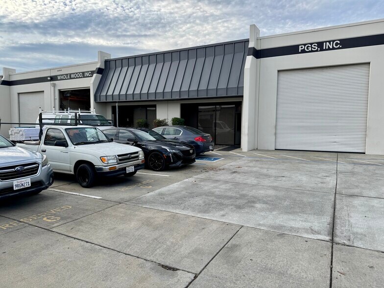 More Photos Of 1100 Industrial Rd, San Carlos Research And Development For Sale