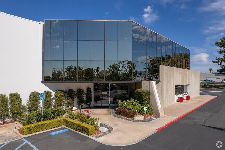 More Photos Of 2441 Michelle Dr, Tustin Research And Development For Sale