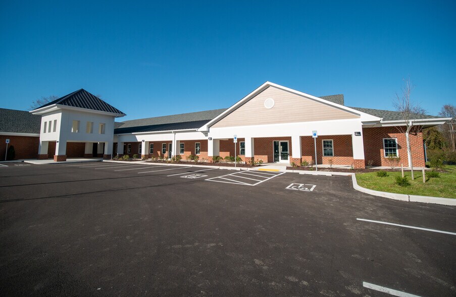 Primary Photo Of 499 Idlewild Ave, Easton Medical For Sale