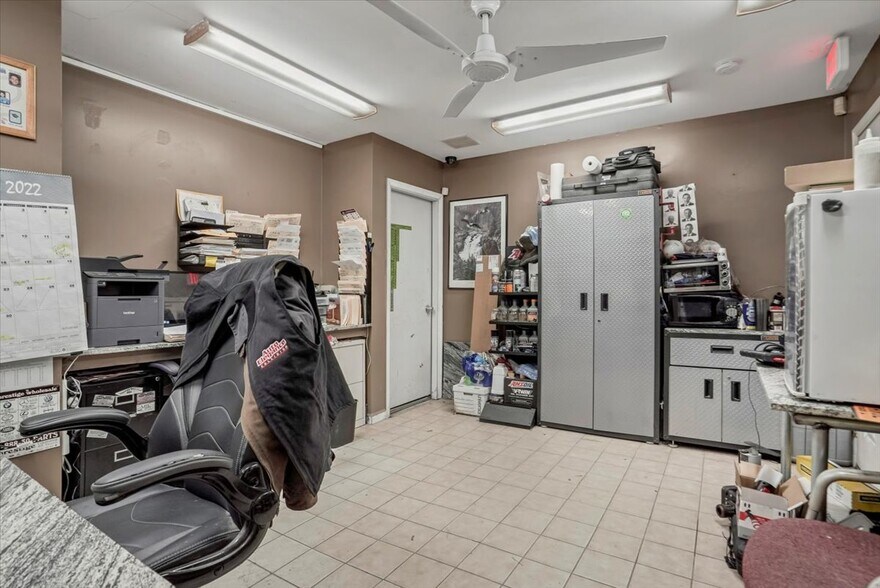 More Photos Of 3 Marlorville Rd, Wappingers Falls Auto Repair For Sale