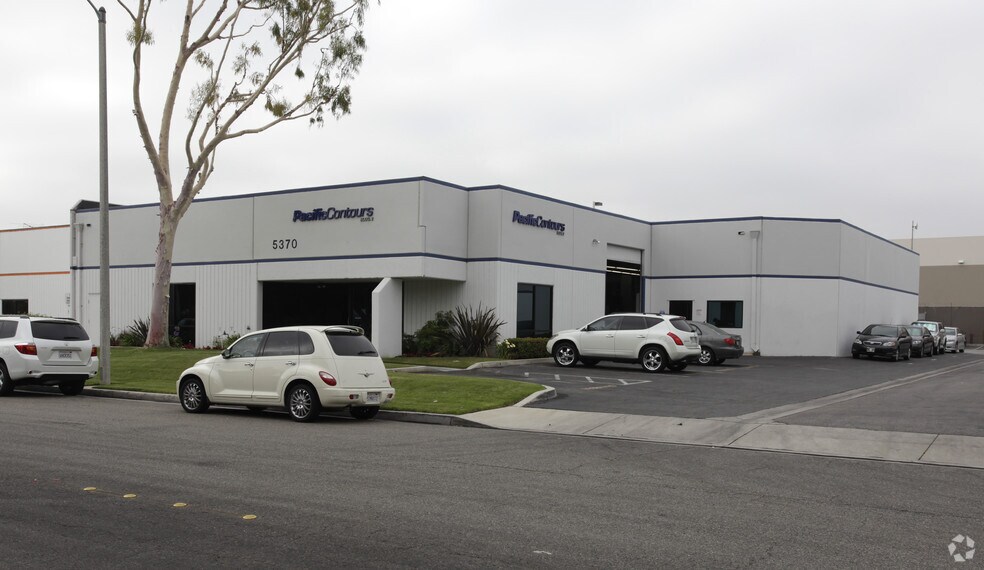 Primary Photo Of 5370 E Hunter Ave, Anaheim Manufacturing For Lease