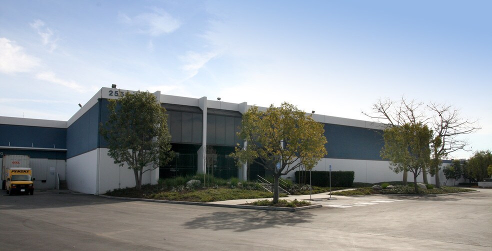 Primary Photo Of 2550 Pellissier Pl, City of Industry Warehouse For Lease