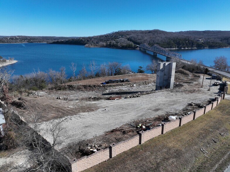 More Photos Of 4125 State Highway 86, Ridgedale General Retail For Sale