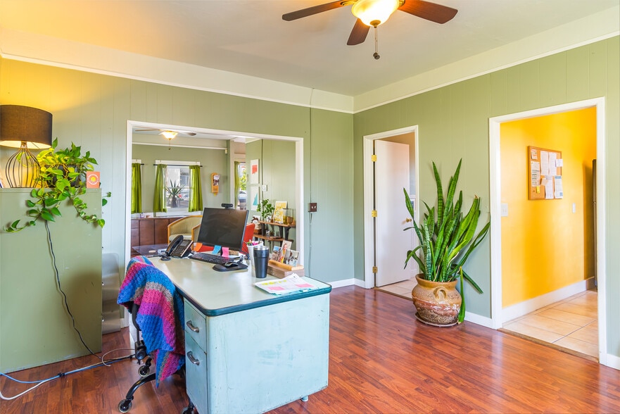 More Photos Of 3916 Oregon St, San Diego Office Residential For Sale