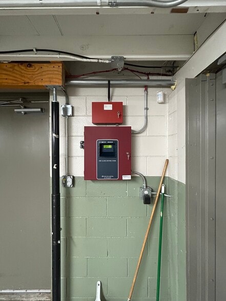 More Photos Of 74 E Hill St, Mount Juliet Office For Lease