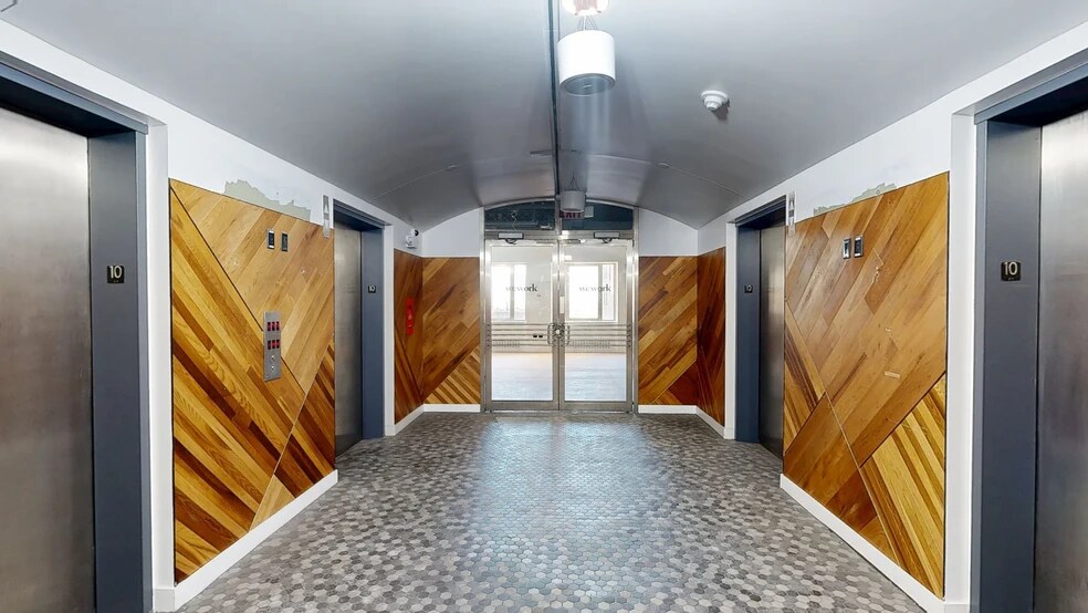 More Photos Of 195 Montague St, Brooklyn Office For Lease