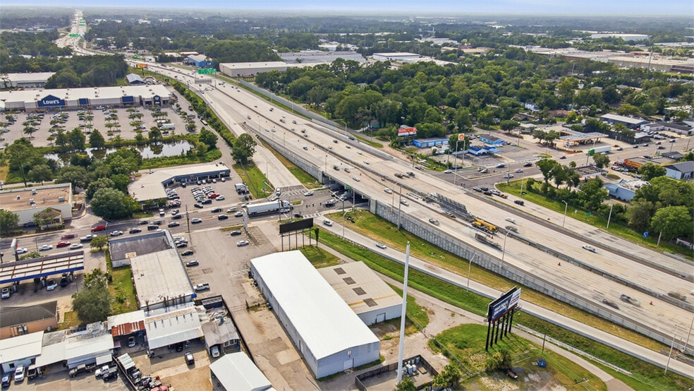 More Photos Of 619 Cassat Ave, Jacksonville Warehouse For Lease