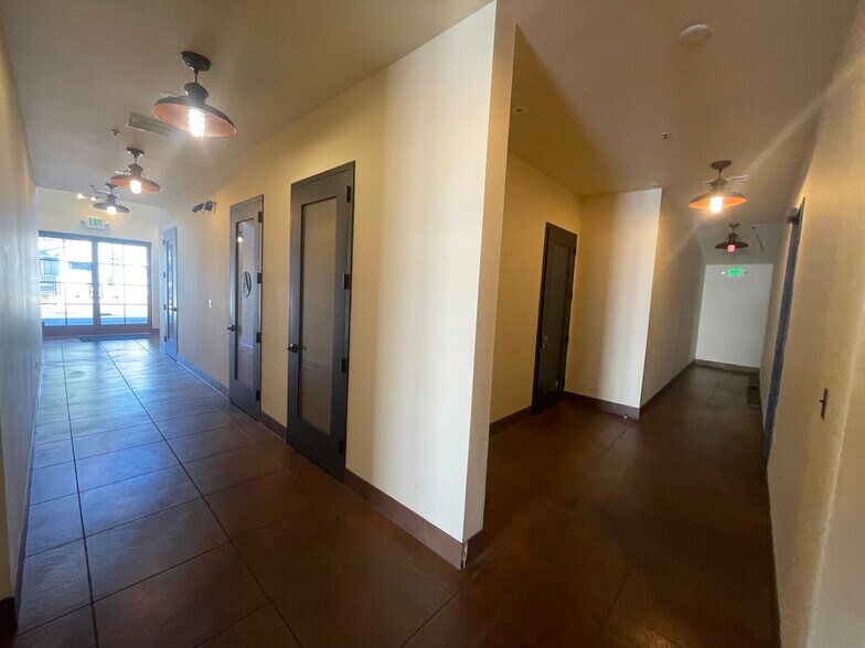 More Photos Of 1080 Fulton Ln, Saint Helena Office For Lease