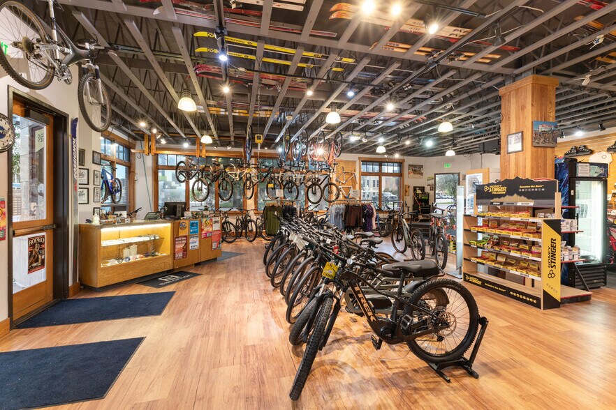 More Photos Of 442 Lincoln Ave, Steamboat Springs Flex For Sale