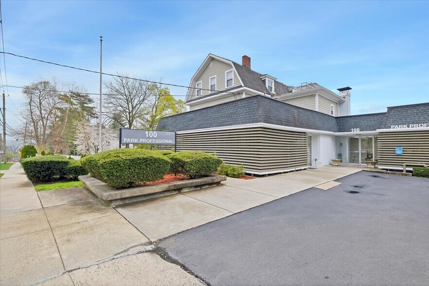 More Photos Of 100 S Highland Ave, Ossining Office For Sale