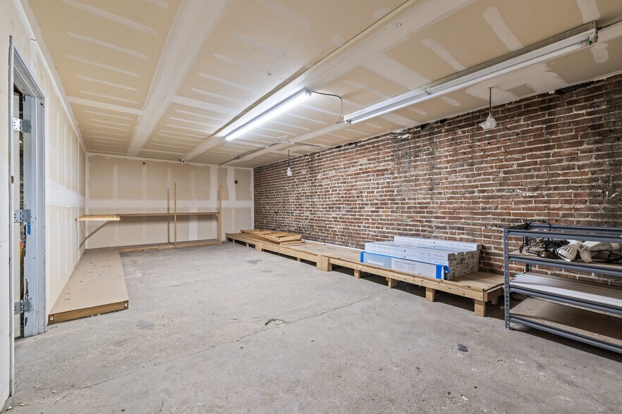 More Photos Of 238 N Broadway, Denver Storefront Retail Office For Lease
