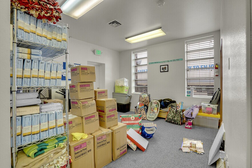 More Photos Of 330 Park Ave, Fort Lupton Office For Lease