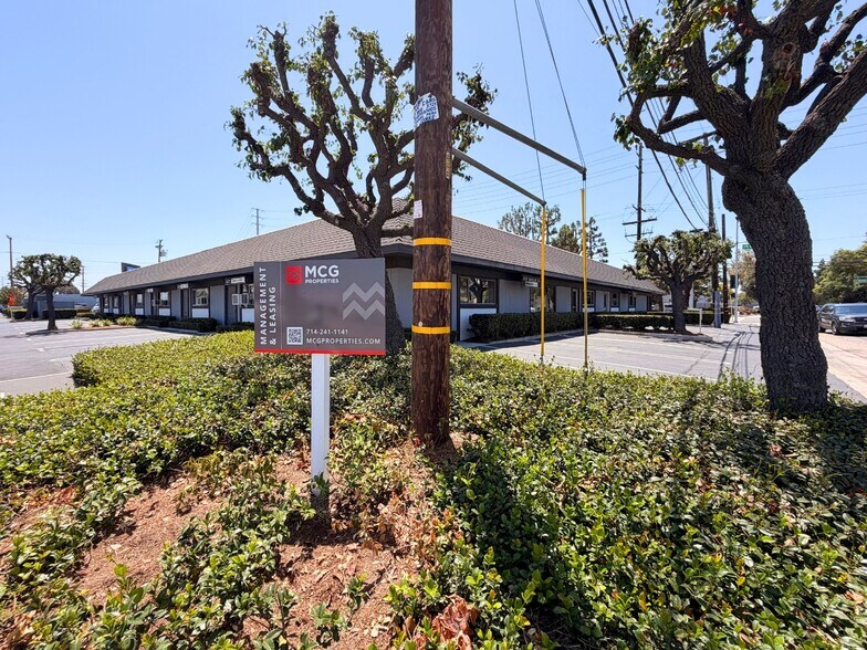 More Photos Of 2245-2259 Ritchey St, Santa Ana Distribution For Lease