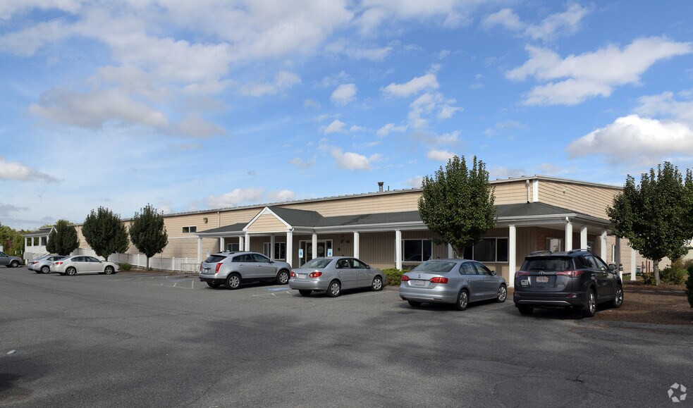 More Photos Of 314 E Main St, Norton Office For Lease