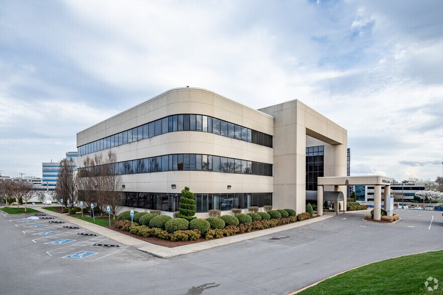 More Photos Of 310 25th Ave N, Nashville Medical For Lease