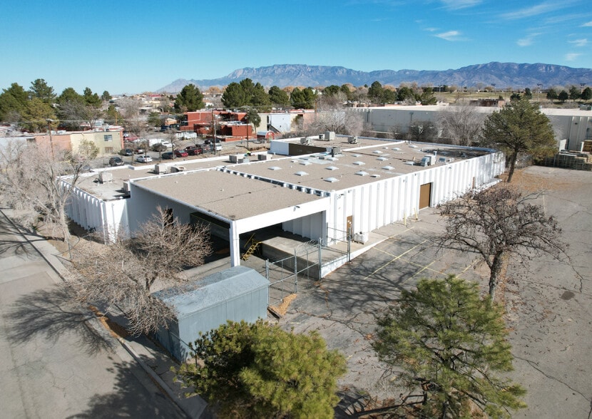 Primary Photo Of 1920 Columbia Dr SE, Albuquerque Warehouse For Sale
