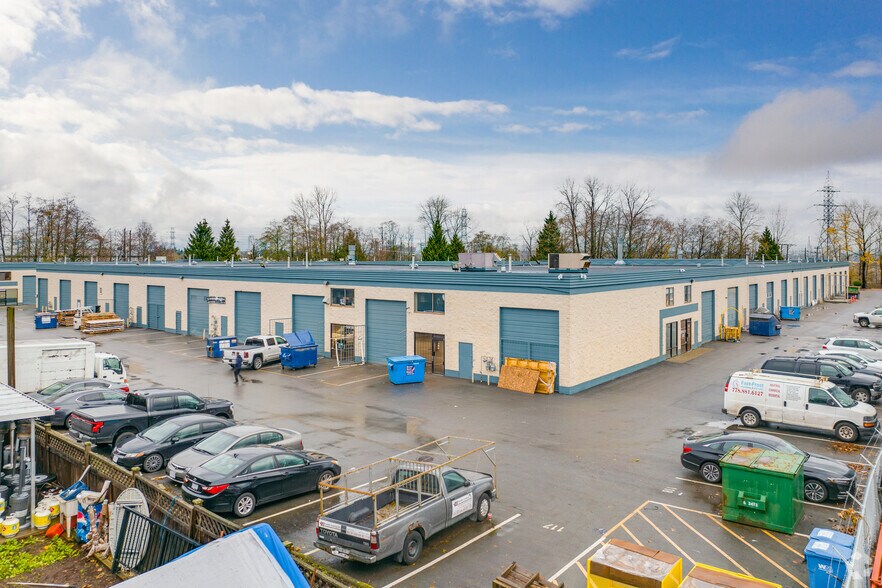Primary Photo Of 8528 123rd St, Surrey Warehouse For Lease