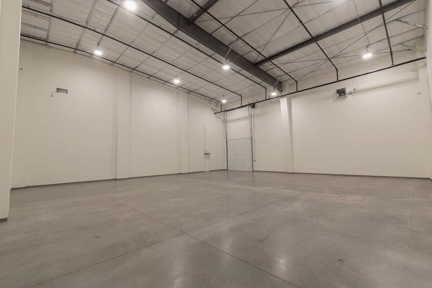 More Photos Of 3108 Lytle Creek Rd, Fontana Warehouse For Sale