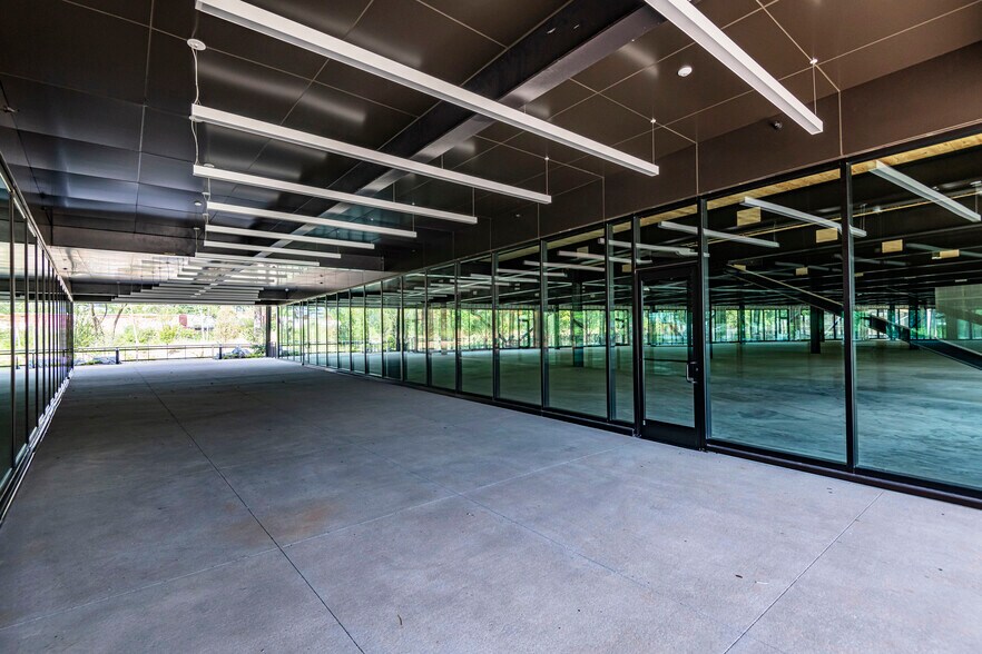 More Photos Of 745 Echo St NW, Atlanta Office For Lease