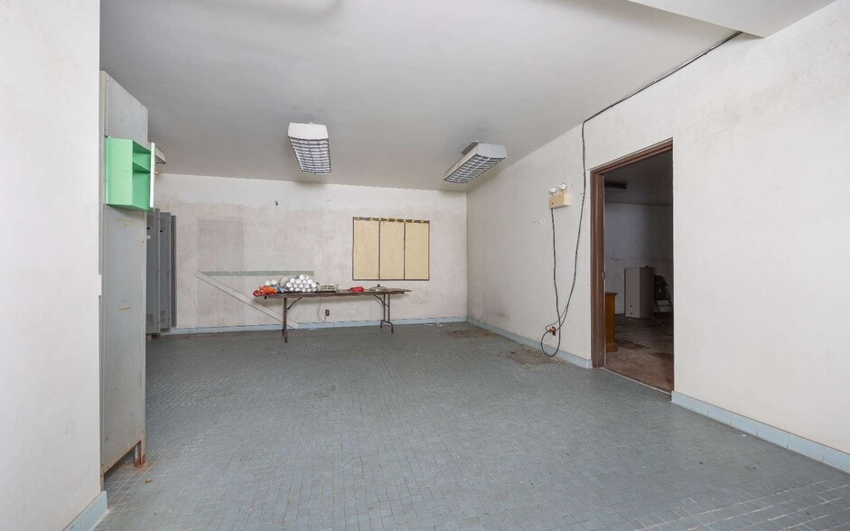 More Photos Of 400 S Ohio Ave, Live Oak Post Office For Sale