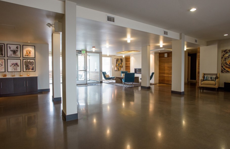 More Photos Of 2424-2434 W Caithness Pl, Denver Apartments For Lease