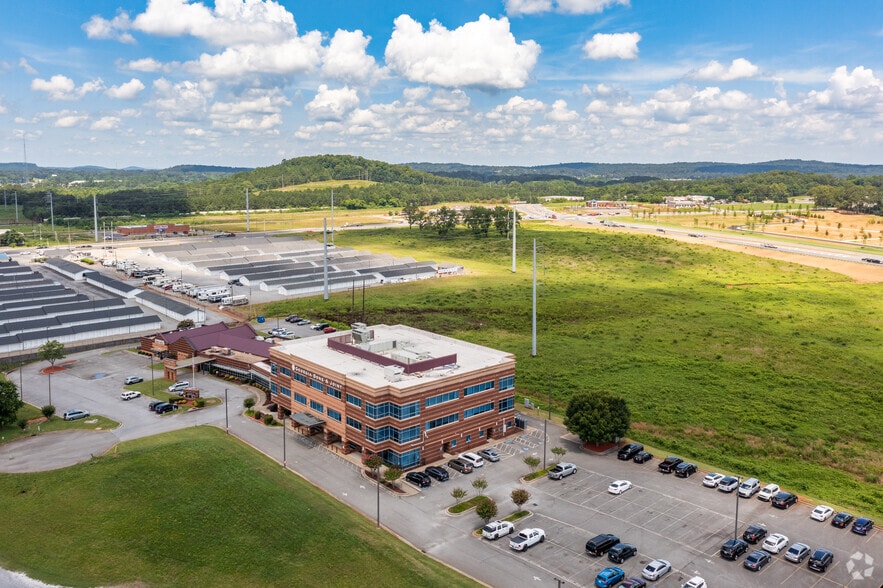 More Photos Of 15 Medical Dr, Cartersville Medical For Lease