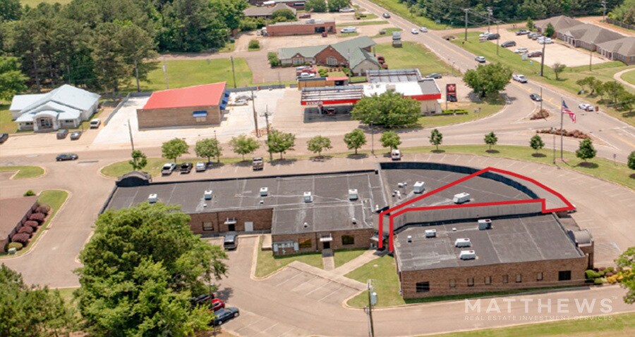 More Photos Of 2500 Military Rd, Columbus Medical For Sale