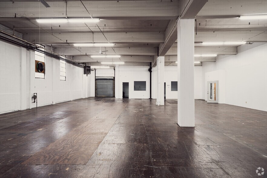 More Photos Of 255 Great Arrow Ave, Buffalo Warehouse For Lease
