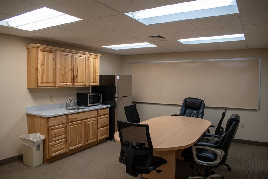 More Photos Of 75 W 100 S, Logan Office Residential For Lease