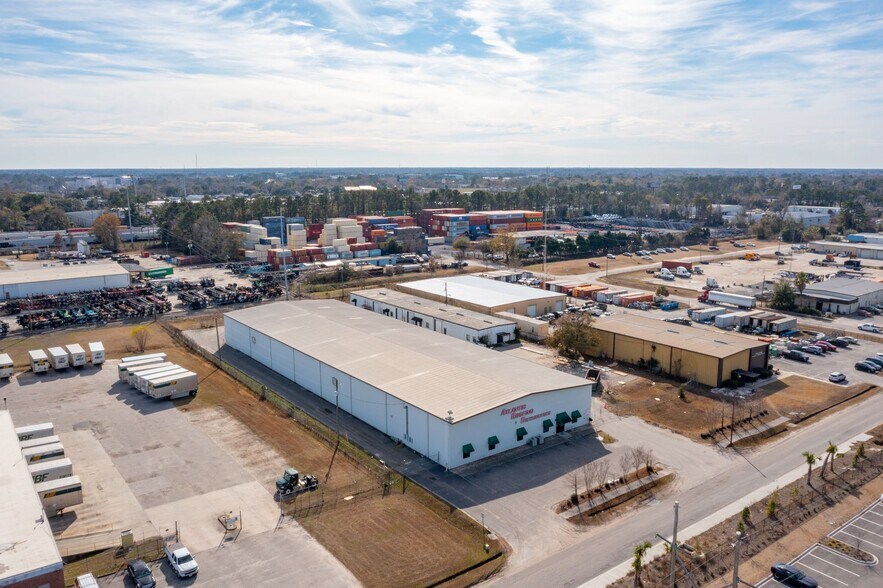 More Photos Of 3297 Pacific St, North Charleston Distribution For Lease