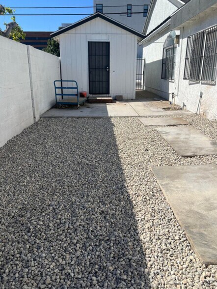 More Photos Of 530 S 7th St, Las Vegas Office Residential For Lease