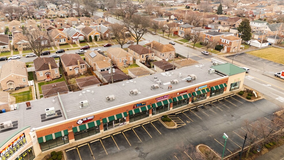 More Photos Of 8235-8259 S Kedzie Ave, Chicago Unknown For Lease