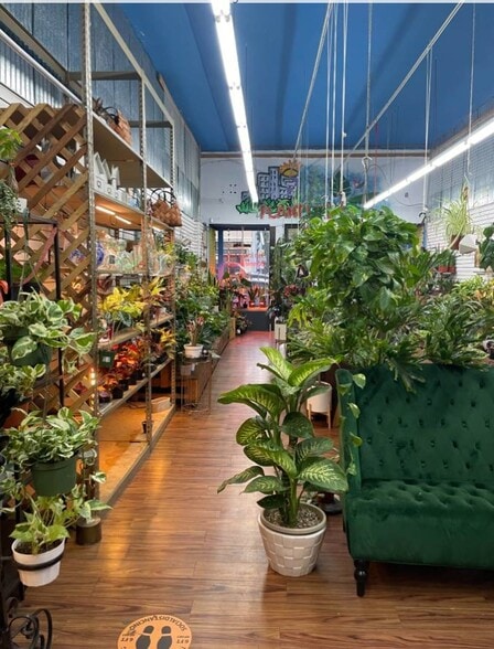 More Photos Of 124-126 E Santa Clara St, San Jose Storefront Retail Office For Lease