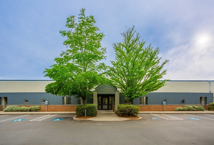 More Photos Of 2600-2602 Cherry Ave, Bremerton Medical For Lease