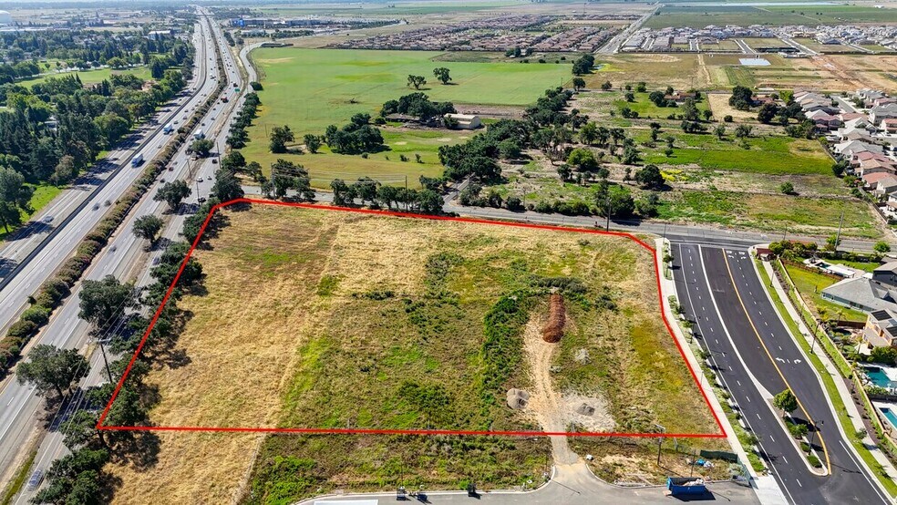 More Photos Of Lotz Pkwy, Elk Grove Land For Sale