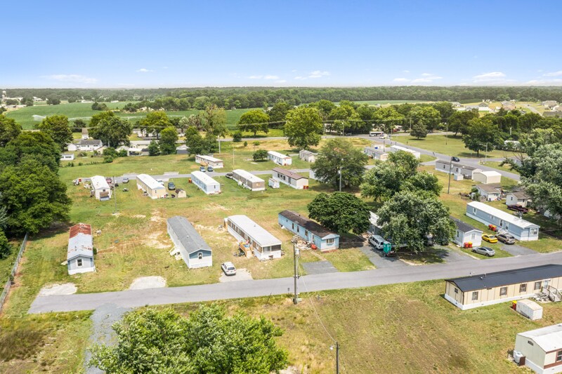 8831 Sussex Manor Ln, Seaford, DE 19973 Manufactured Housing Mobile