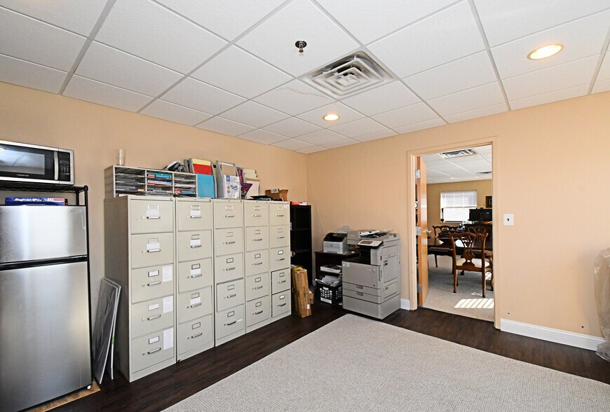 More Photos Of 900 Schell Ln, Phoenixville Manufacturing For Lease