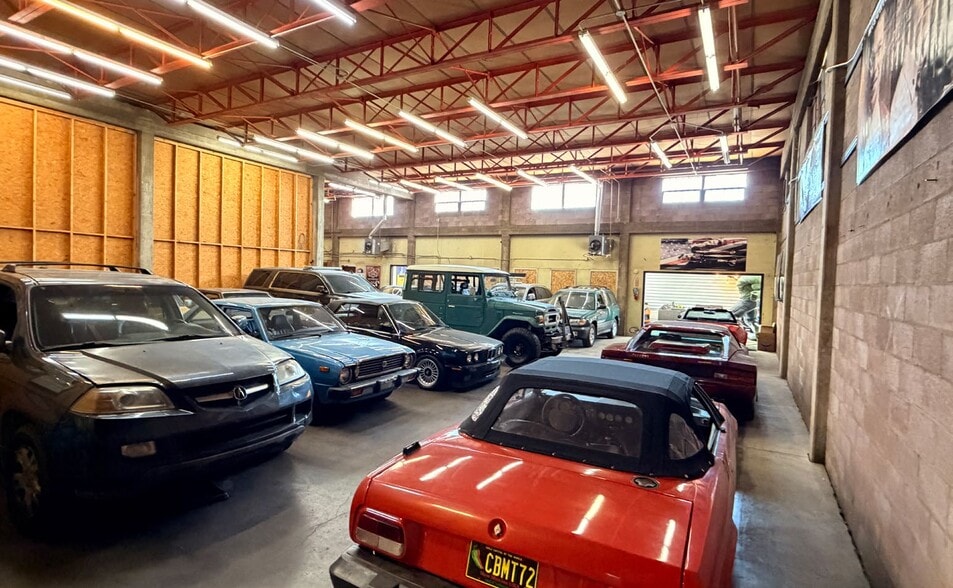 More Photos Of 1101 2nd St NW, Albuquerque Industrial For Sale