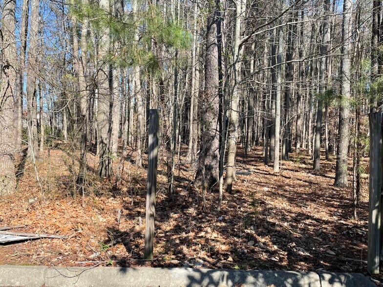 More Photos Of 15408-15410 Warwick Blvd, Newport News Medical For Sale