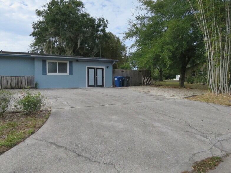 More Photos Of 1977 Dundee Dr, Winter Park Medical For Sale