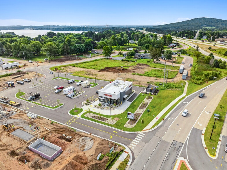 More Photos Of 225407 Rib Mountain Dr, Wausau General Retail For Sale