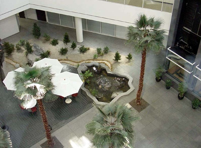 More Photos Of 4500 Salisbury Rd, Jacksonville Office For Sale