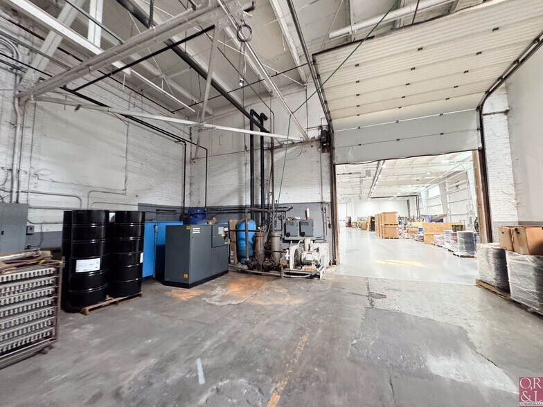 More Photos Of 2223 Thomaston Ave, Waterbury Manufacturing For Lease