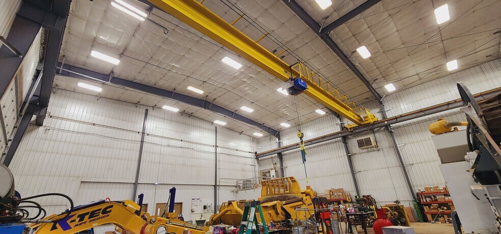 More Photos Of 860 35th Ave E, Dickinson Warehouse For Sale