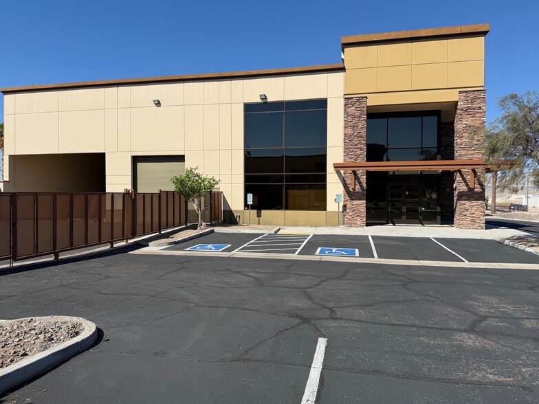 More Photos Of 2540 Landon Dr, Bullhead City Industrial For Sale