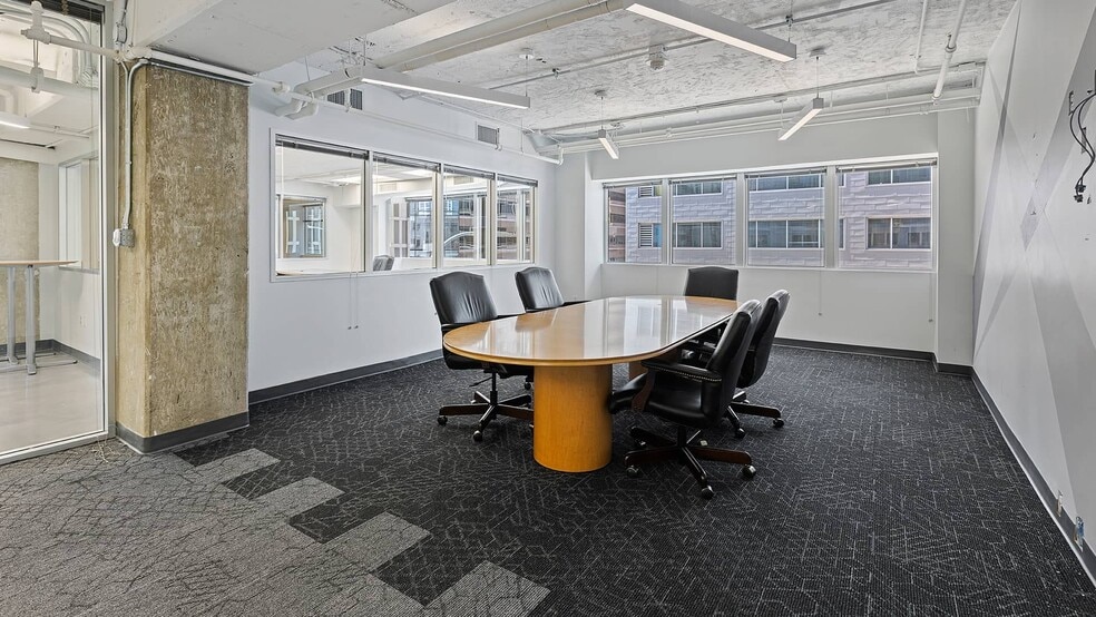 More Photos Of 800 Brazos St, Austin Apartments For Lease