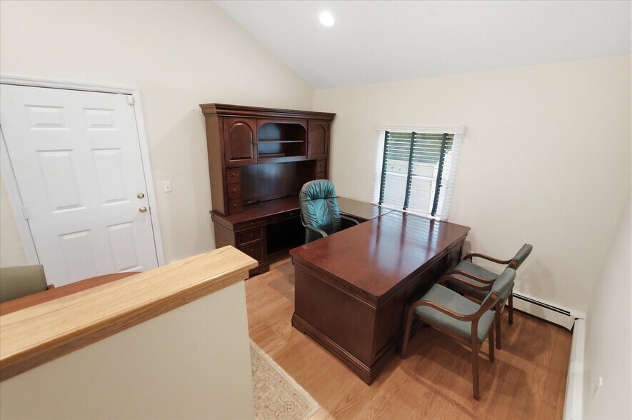 More Photos Of 198 Terry Rd, Smithtown Office For Sale