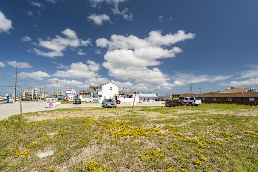 More Photos Of 100 E Fort Macon Rd, Atlantic Beach Restaurant For Sale