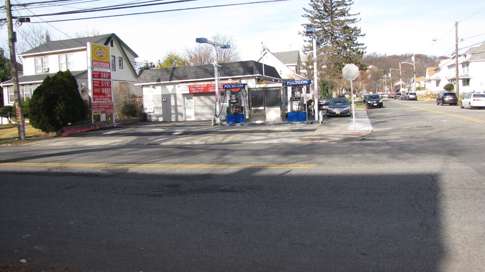 Primary Photo Of 93 Union Ave, Paterson Auto Repair For Sale